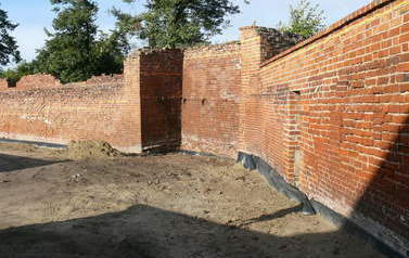 Rewitalizacja miasta - remont murów obronnych w Pasłęku” etap II (5)