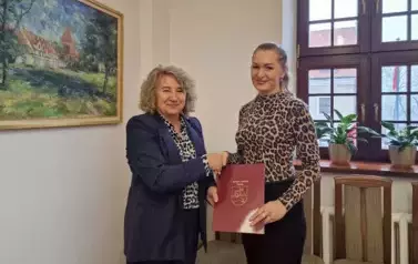 Podpisanie deklaracji wsp&oacute;łpracy z KGW w Borzynowie_2
