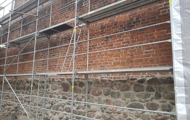 Rewitalizacja miasta - remont murów obronnych w Pasłęku” etap II w trakcie realizacji