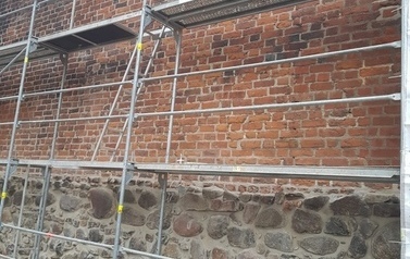 Rewitalizacja miasta - remont murów obronnych w Pasłęku” etap II w trakcie realizacji (3)