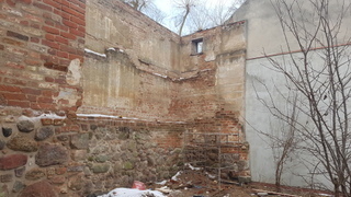 Rewitalizacja miasta - Remont murów obronnych w Pasłęku etap II 