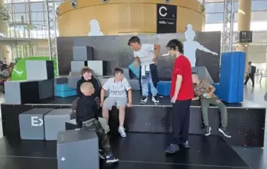6