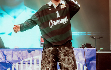 C57A2412