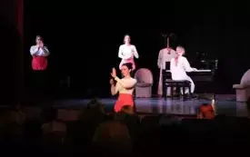 XIII Pasłęcka Wiosna Teatralna &ndash; spektakl "Hotel Capital" 42