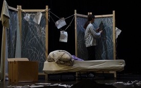 Zdjęcie z pr&oacute;by do spektaklu