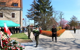 Pomnik - Ofiarom Katynia 2022 25