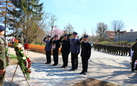 Pomnik - Ofiarom Katynia 2022 33