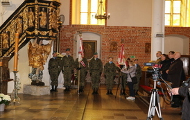 Pomnik - Ofiarom Katynia 2022 71