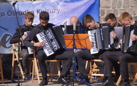 02.07.22 ARTYSTYCZNE LATO 2022 - KONCERT INAUGURACYJNY - ORKIESTRA AKORDEONOWA ZE SZKOŁY SZTUK PIĘKNYCH W RUDOMINIE (LITWA) 19