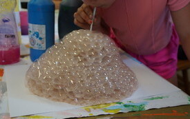 Wakacyjne zajęcia plastyczne 08.2022 6