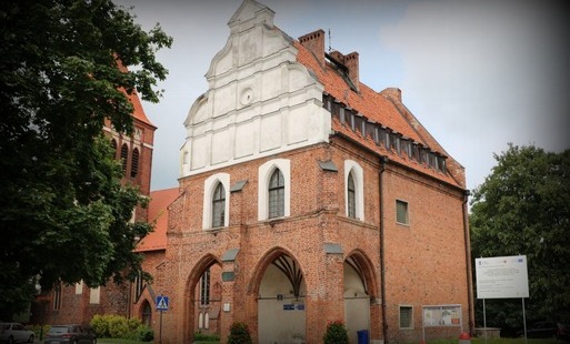 Zdjęcie do Otwarto oferty na remont Ratusza Miejskiego i adaptację pomieszczeń na Muzeum w Pasłęku